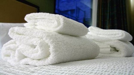 22x44 - 6 Lb Blended Standard Premium White Bath Towels
