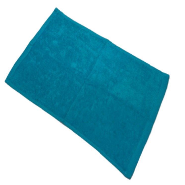 Turquoise_Rally_Hemmed_Towels