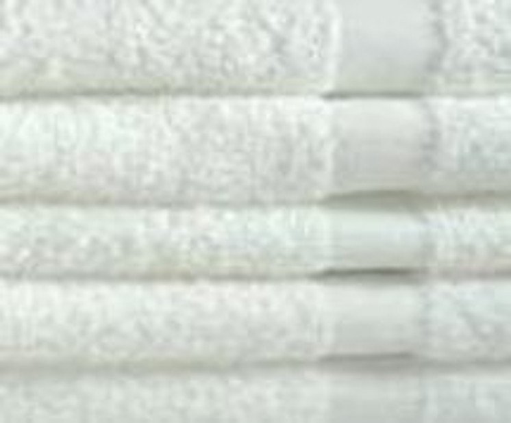 white hand towels